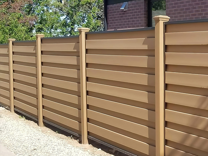 Trex fence  The Woodlands Texas